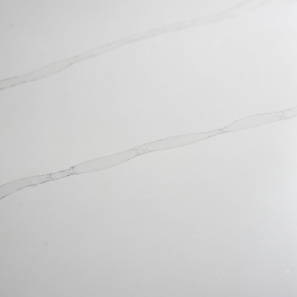 Cuarzo engineered blanco brillante para encimeras de cocina